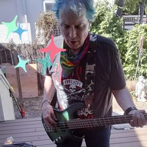 Meet your Posher, Grant collier